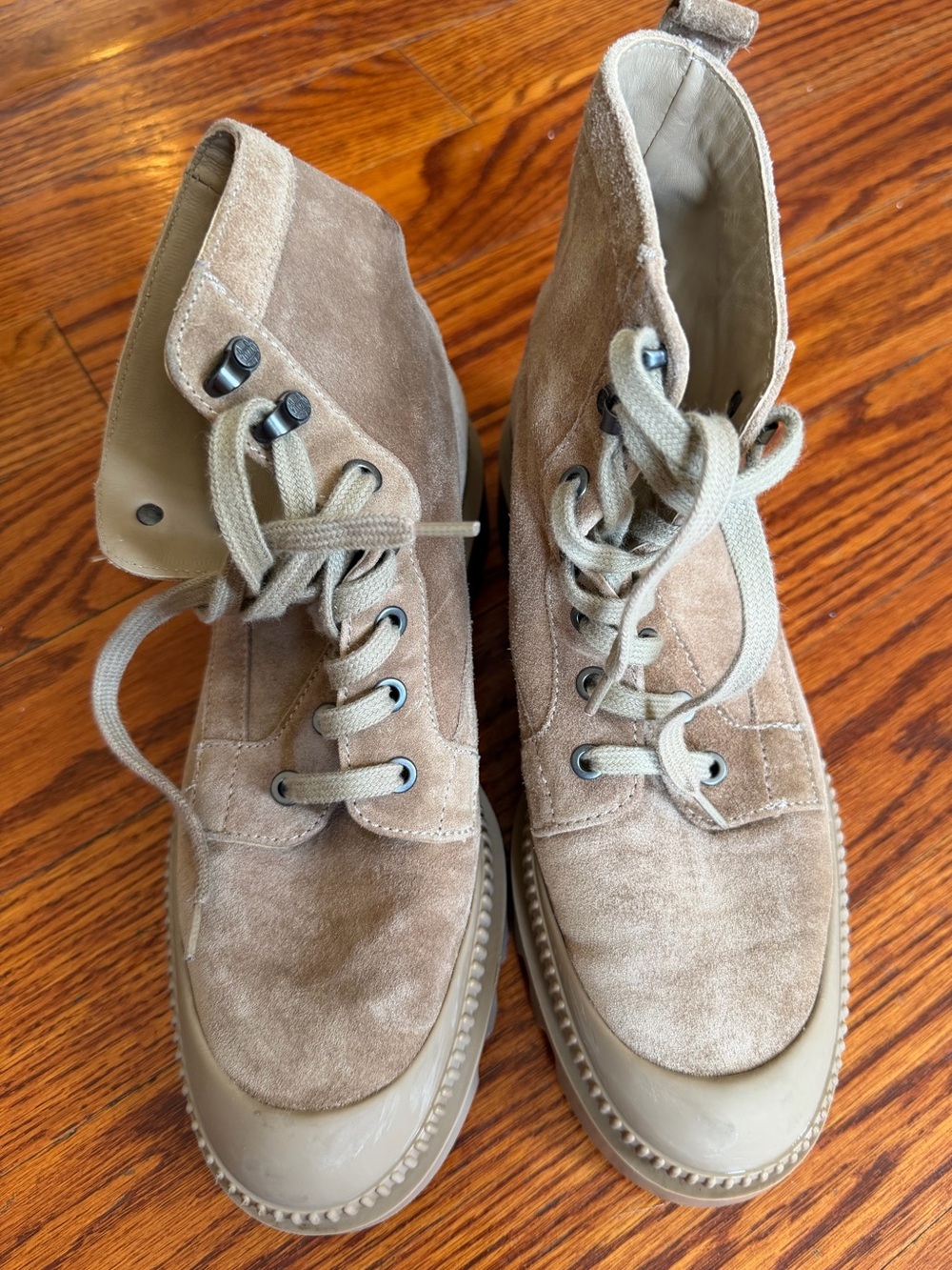 Massimo Dutti Suede Desert Boots / Size 40